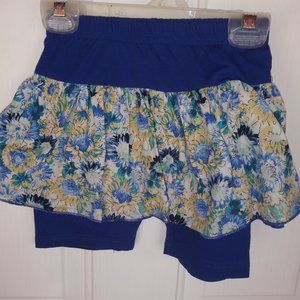 Reid Skirt with attached shorts Size 6